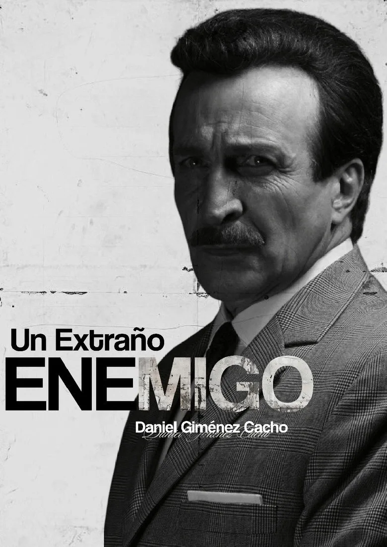 Un Extraño Enemigo afişi
